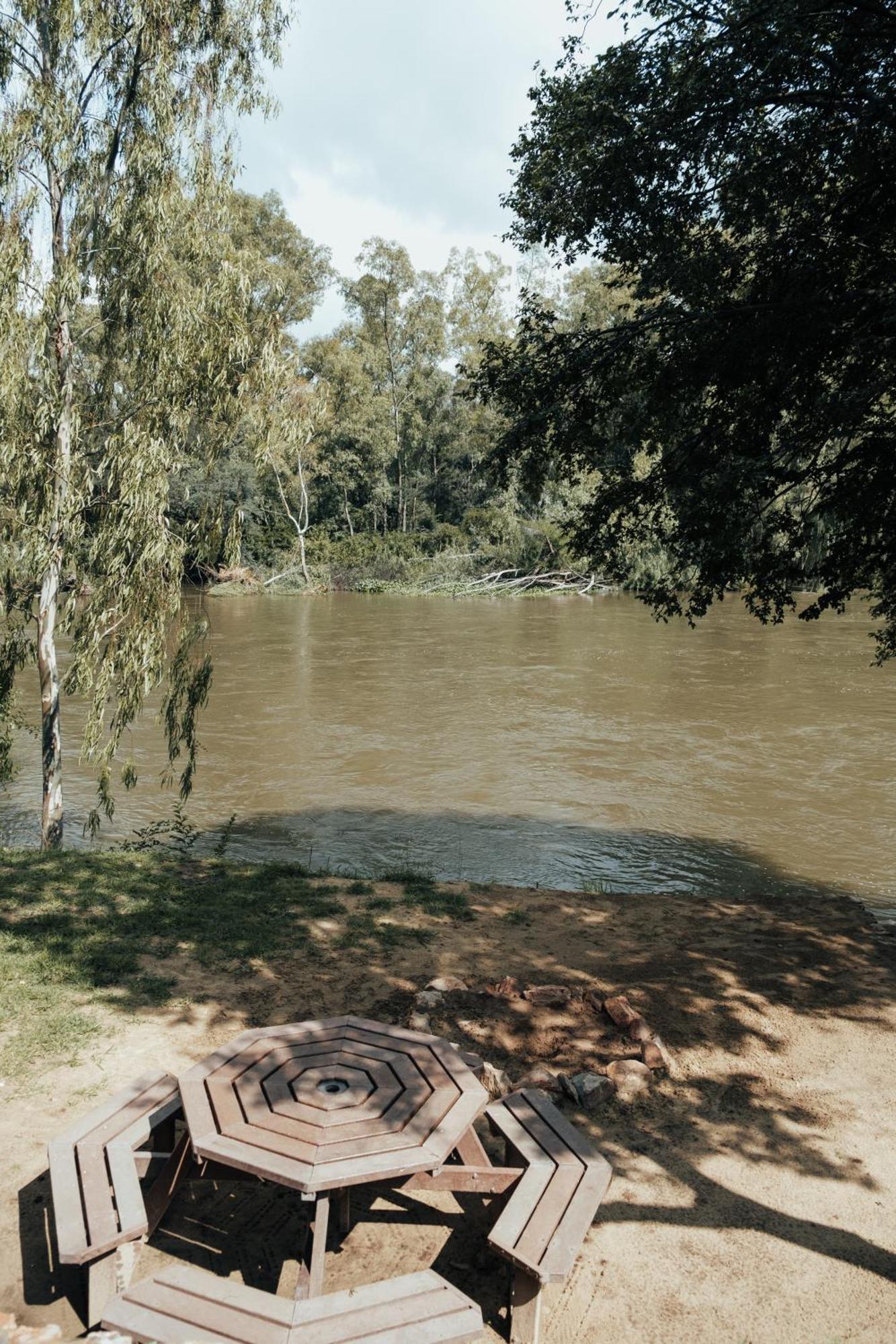 Breathe River Retreat 파리스 외부 사진